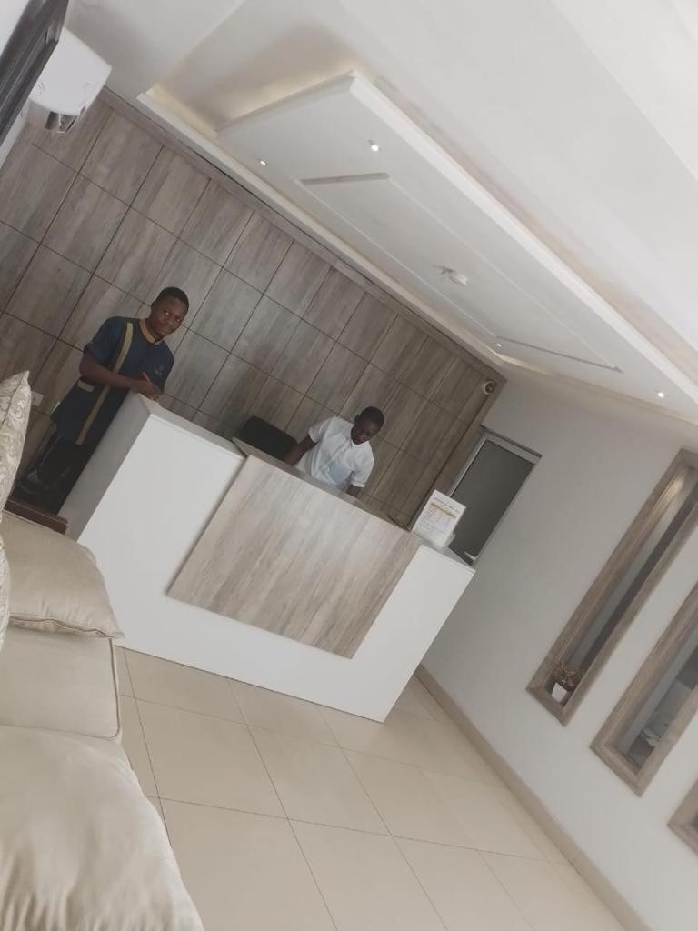 Swiss Pearl Continental Suite Wupa Exterior foto